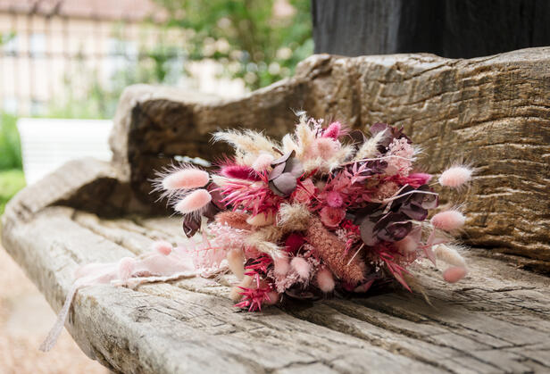 Guirlandes lumineuses — ambiance salle de mariage