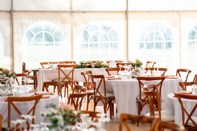 Détails menu et marque-places mariage