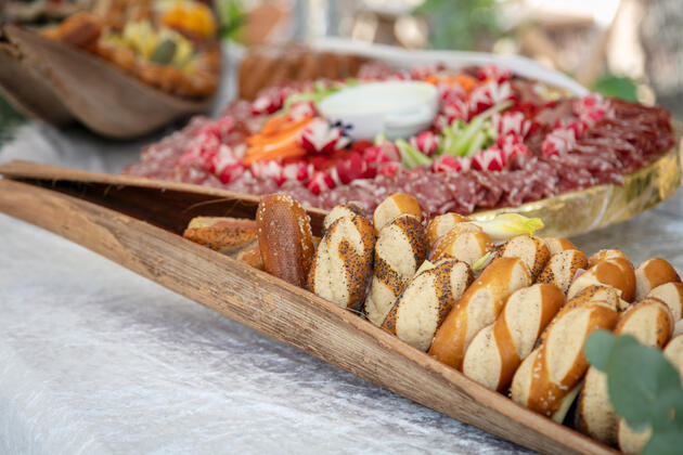 Cocktail en extérieur — vin d'honneur mariage